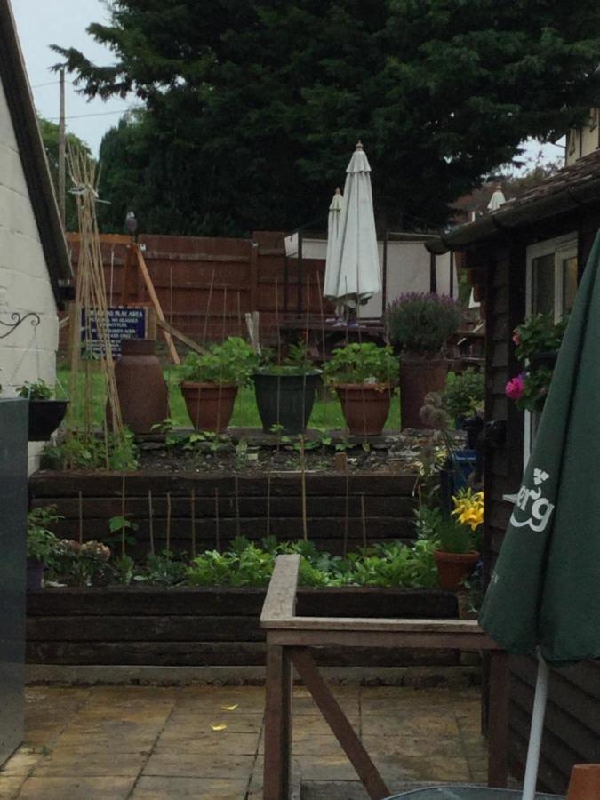 The Bell Inn Salisbury Dış mekan fotoğraf